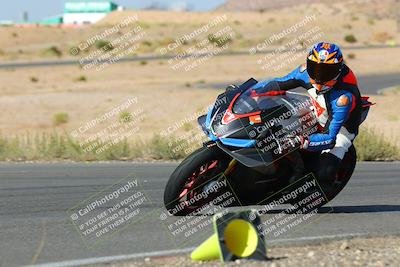 media/Oct-16-2022-TrackXperience (Sun) [[236a00b5b6]]/Group 3/session 2 turn 11/